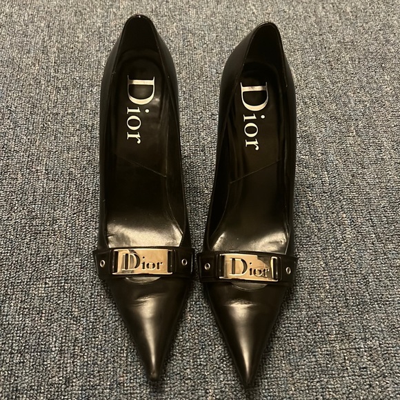 Authentic Dior shoes size 38.5. - Picture 1 of 9